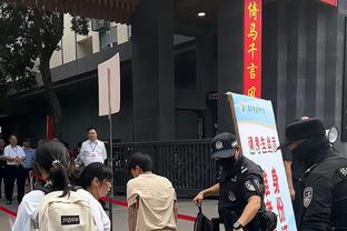 官方：亚足联对浙江队开出两张罚单，总计罚款27000美元